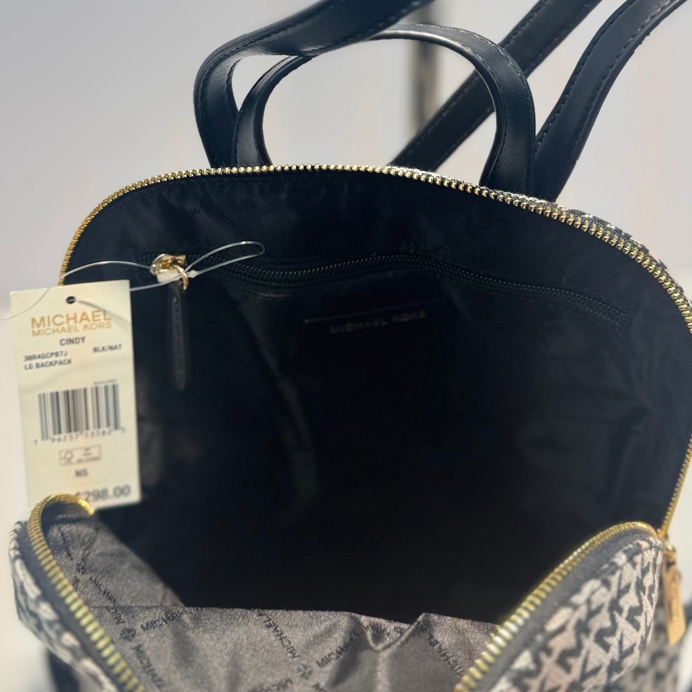 Michael Kors Backpack Cindy~NWT - Picture 7 of 11